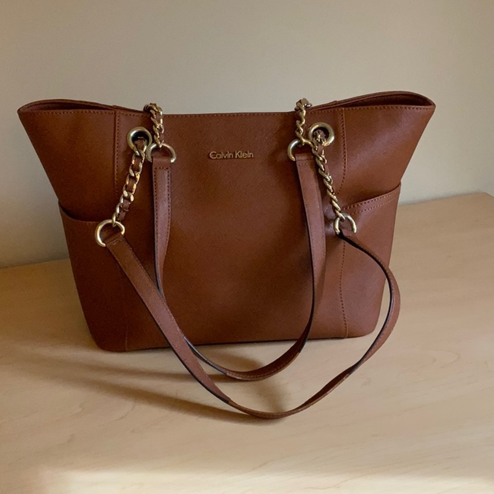 CLAVIN KLEIN Saffiano tote